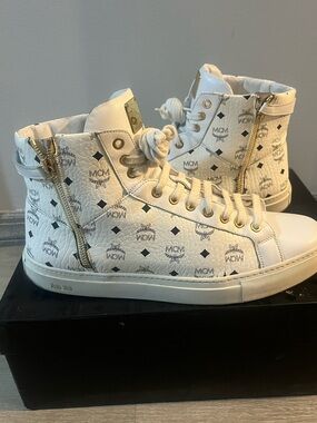 MCM Turnlock Style Classic Visetos High Top White with Gold Zippers